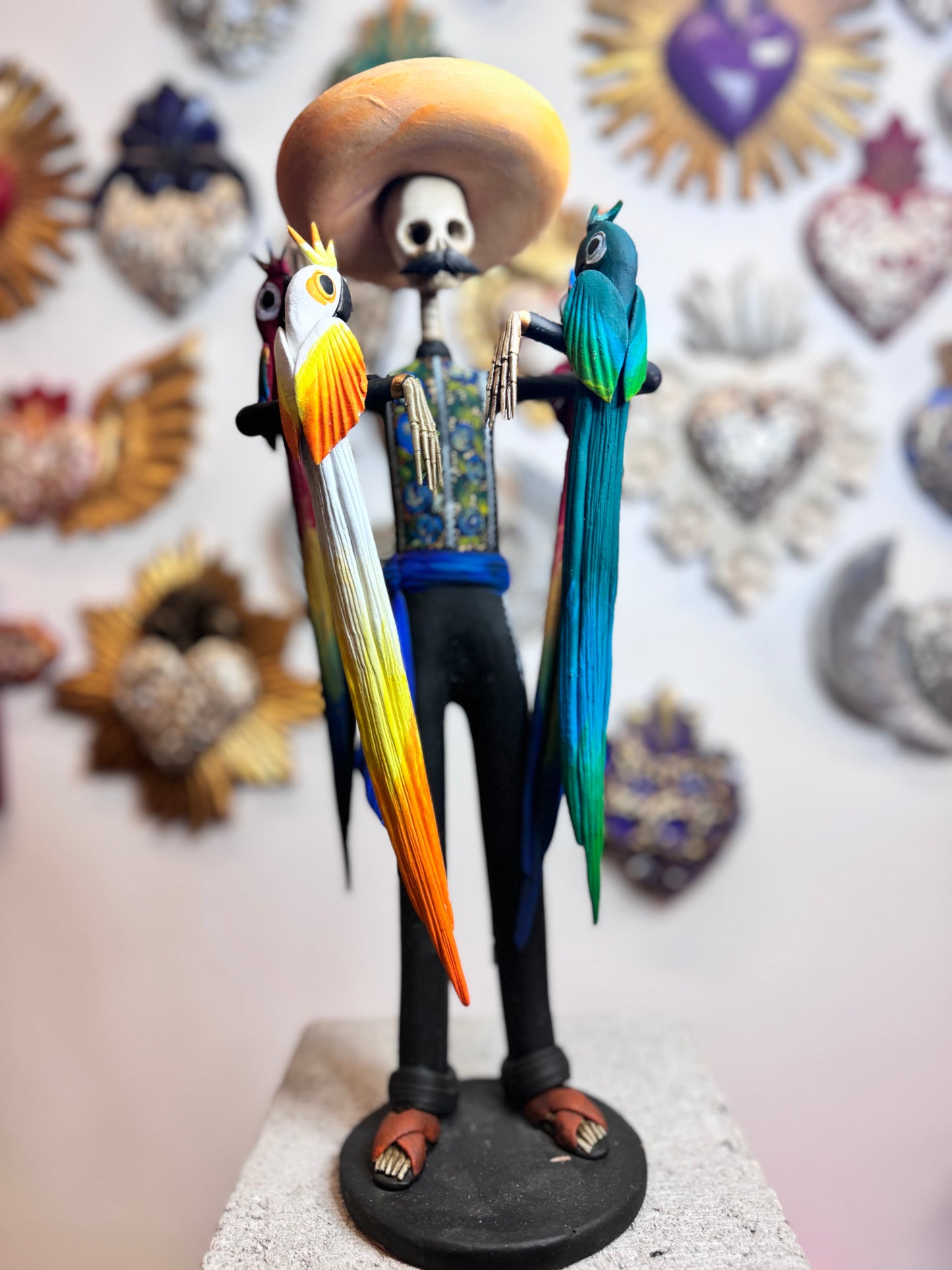 Medium macaw catrinas