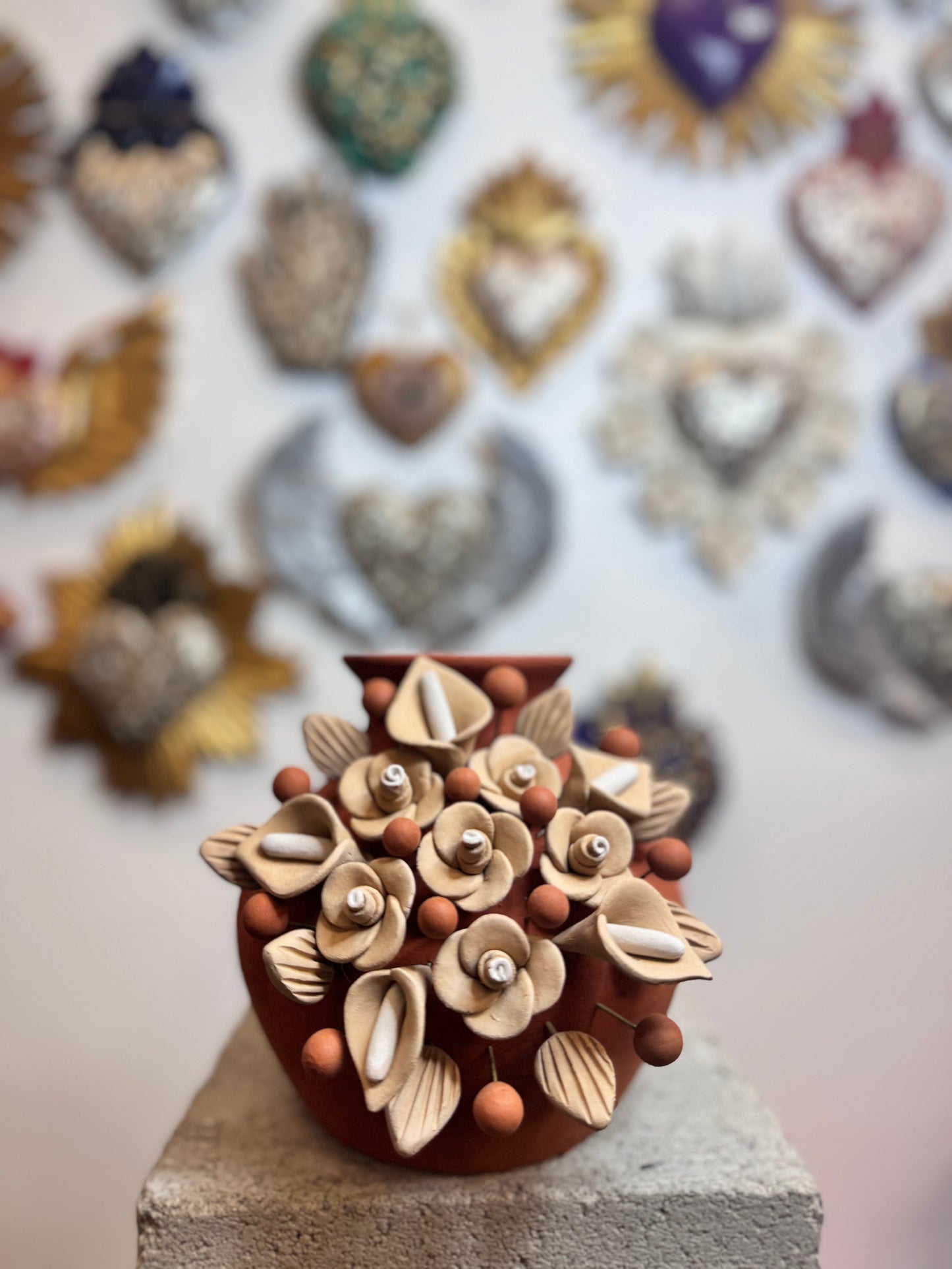 Small aztompa vase