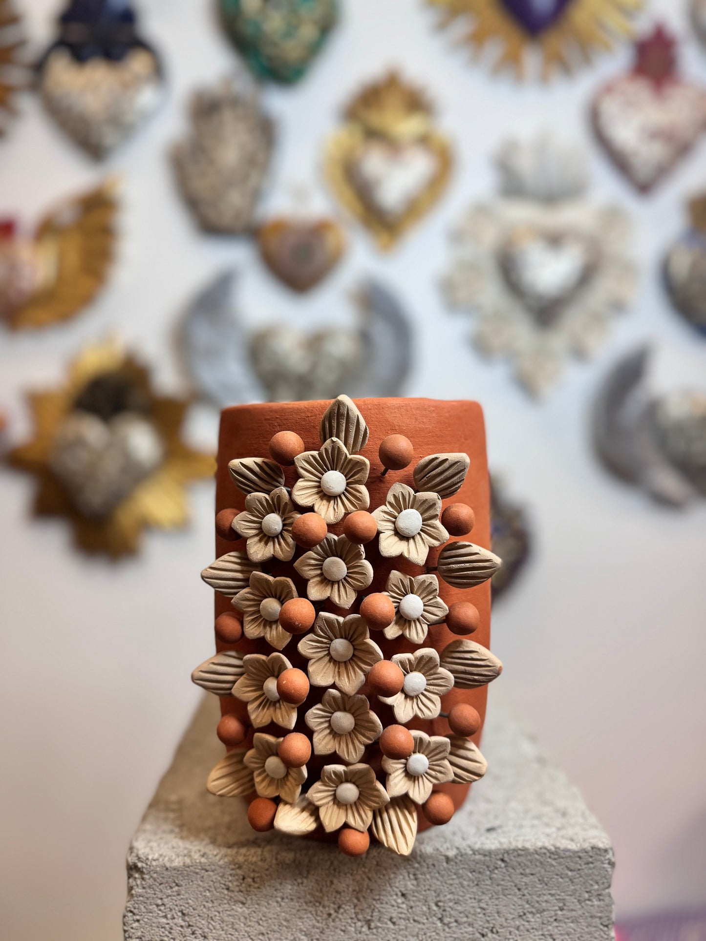 Small aztompa vase