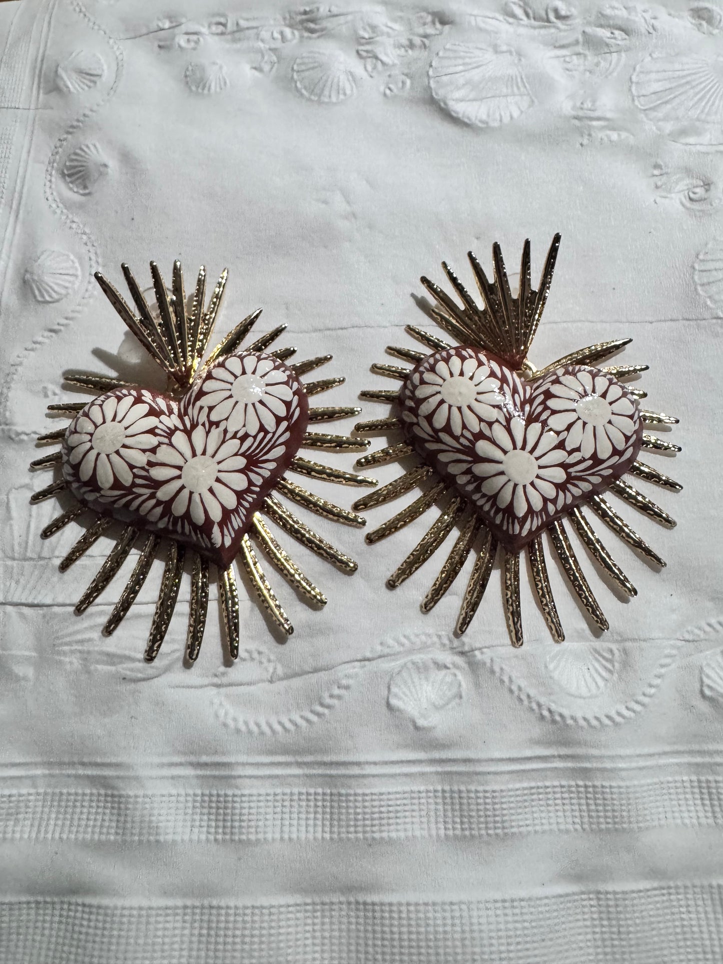 Resplandor heart earrings
