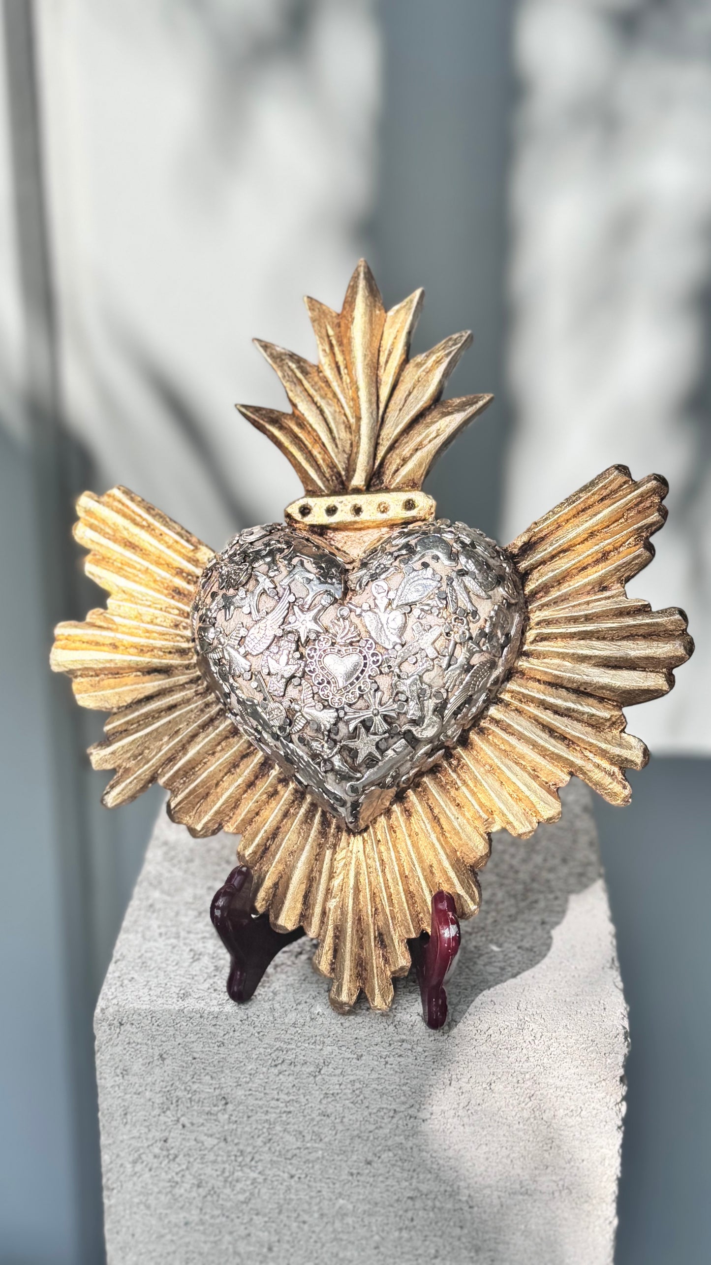 Corazon crowned resplandor