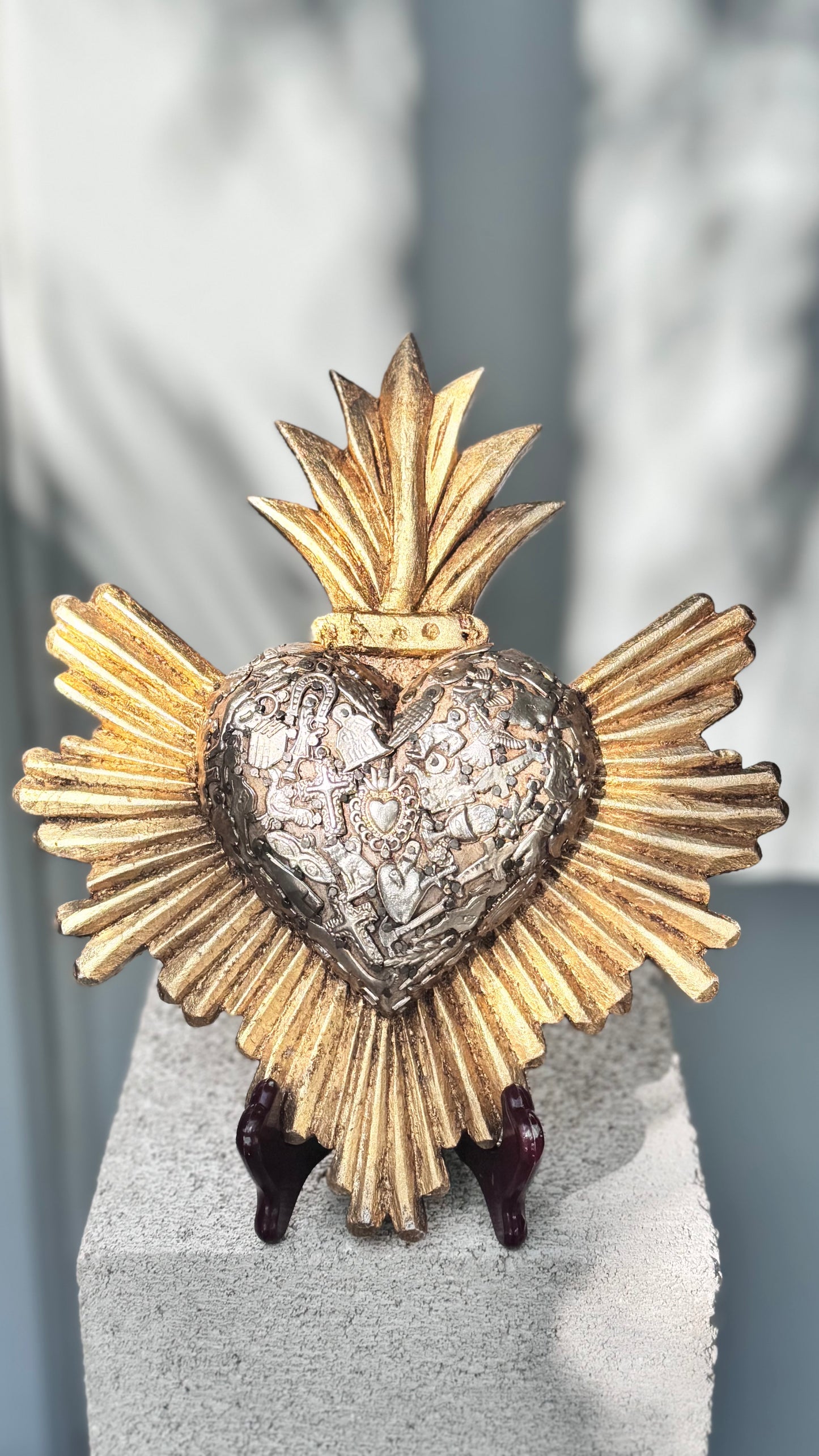 Corazon crowned resplandor