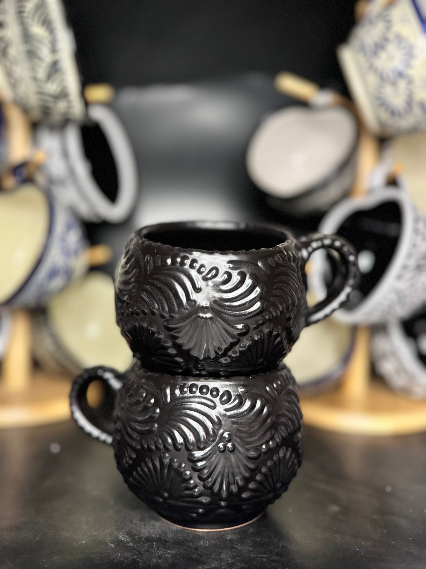 Round Talavera mug