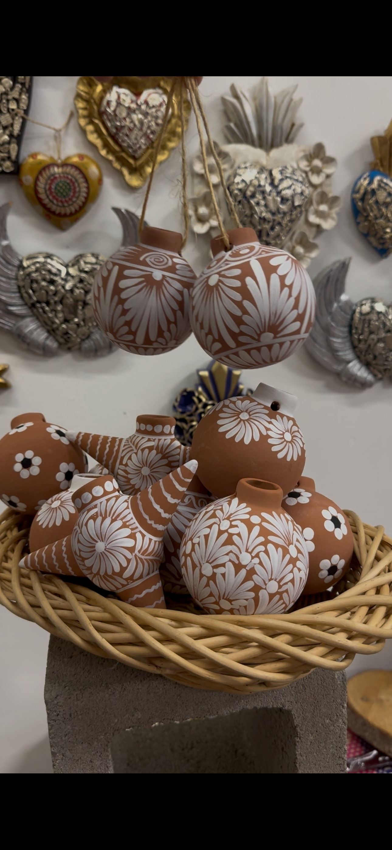 Barro ornaments